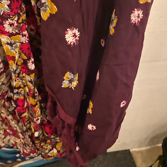 Shawl - Picture 2 of 5